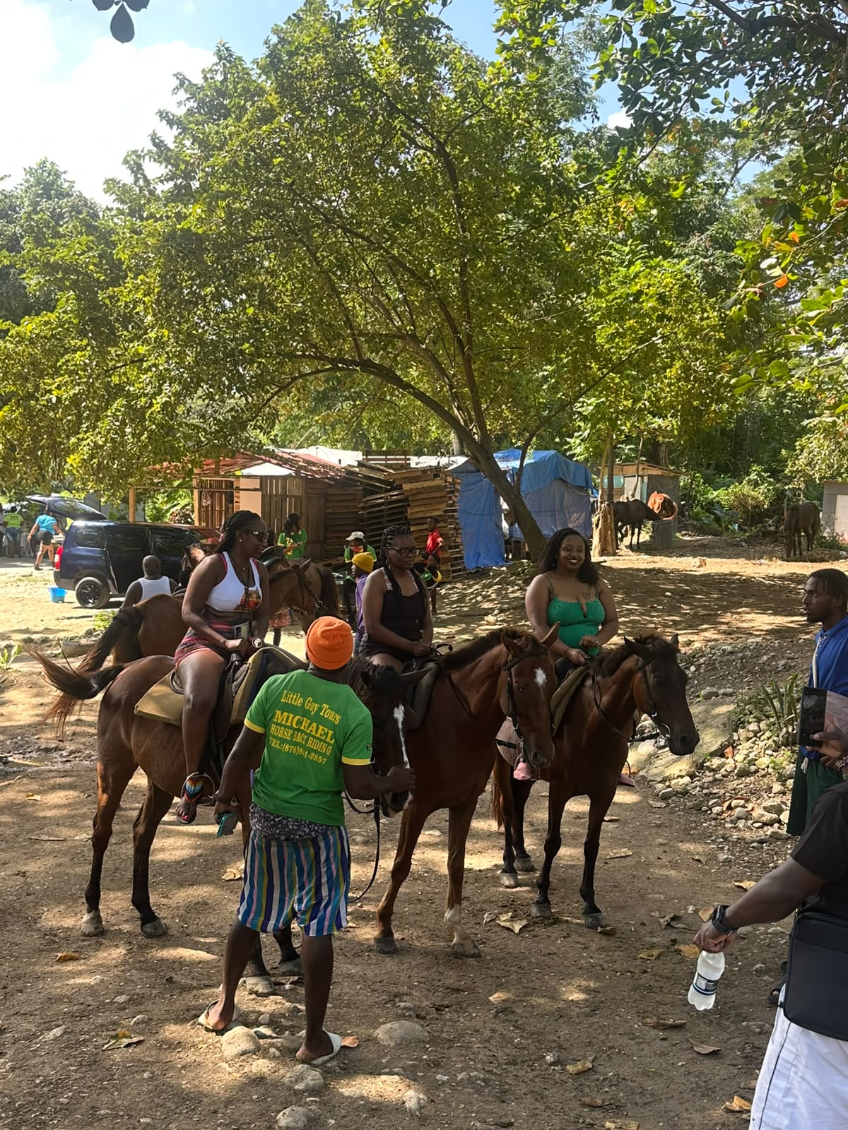 A group of D-Xaymaca guests on horseback with their guide